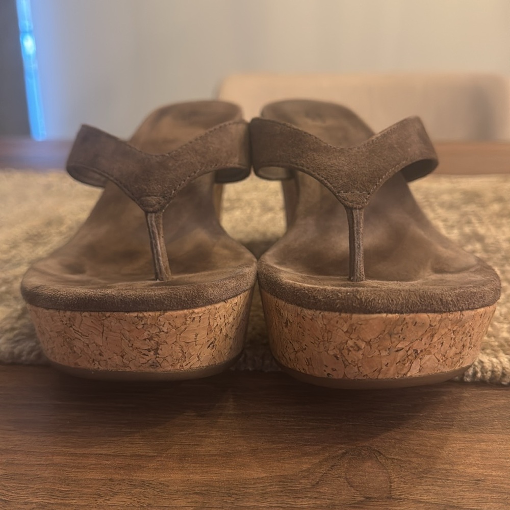 UGG Natassia wedge sandals - Picture 4 of 9